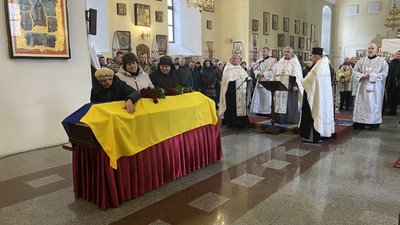 У Полтаві 26 січня 2024-го року попрощалися із воїном Олександром Іняткіним