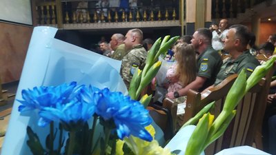 Бійці ТРО на презентації фільму Бійці ТРО на презентації фільму