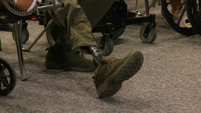 Людей з ампутаціями навчають керувати автівками