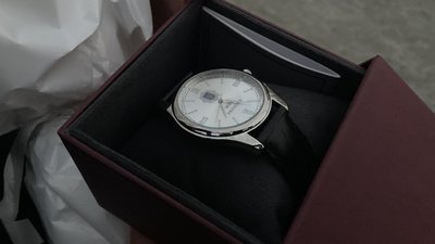 Харківську поліцейську, яка на Салтівці тримала за руку батька загиблого сина, нагородили Харківську поліцейську, яка на Салтівці тримала за руку батька загиблого сина, нагородили
