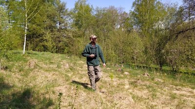 Ветеран АТО з Тернопільщини своїми фотографіями проілюстрував книжку про пташок