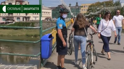 Через наїзд велосипедистки ужгородка травмувала ногу Через наїзд велосипедистки ужгородка травмувала ногу