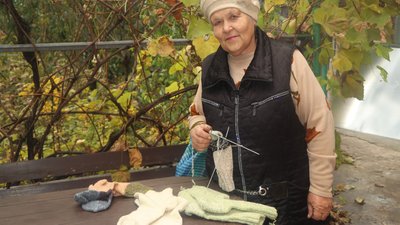 Енергетичні батончики, вареники та шкарпетки: охтирчани готують пакунки для воїнів ЗСУ Енергетичні батончики, вареники та шкарпетки: охтирчани готують пакунки для воїнів ЗСУ