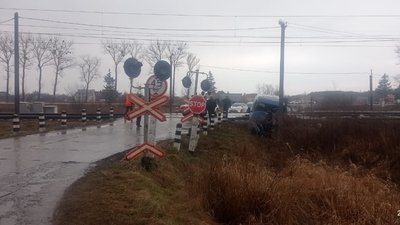 На Львівщині трапилася аварія на залізничному переїзді