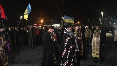 У Харкові вшанували пам'ять загиблих на сході у лютому У Харкові вшанували пам'ять загиблих на сході у лютому
