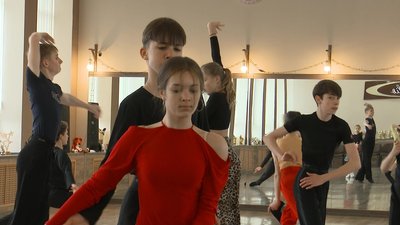 У Сумах дитяча танцювальна студія повернулася до тренувань