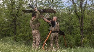 українські військові, зсу, фронт, дрон, БПЛА, безпілотник