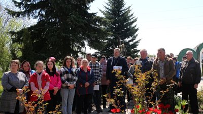 На фото учасники зборів, які відбулись 6 травня у двох села Теофіпольської громади, щодо переходу храмів з УПЦ (МП) до ПЦУ. На фото учасники зборів, які відбулись 6 травня у двох села Теофіпольської громади, щодо переходу храмів з УПЦ (МП) до ПЦУ.
