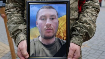 У Луцьку попрощалися з загиблими на Донеччині Леонідом Бондаруком та Миколою Яцюком