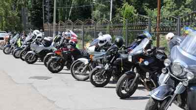"Мотопробіг єдності – 2021" заїхав до Житомира "Мотопробіг єдності – 2021" заїхав до Житомира