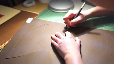 Художниця Галина Кисіль з Житомирщини створює портрети в об'ємних витинанках Художниця Галина Кисіль з Житомирщини створює портрети в об'ємних витинанках