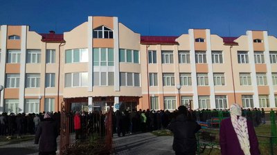 На Волині за тиждень відкрили другу новозбудовану школу