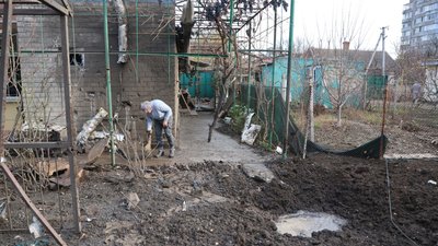 Херсон, обстріли, листопад 2025, вирва