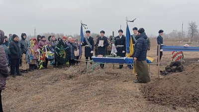 На Чернігівщині попрощалися із 10 захисниками, які загинули на сході України