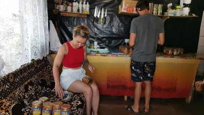 "Знайшли ідеальний рецепт": волонтери з Полтавщини готують тушонку для військових "Знайшли ідеальний рецепт": волонтери з Полтавщини готують тушонку для військових