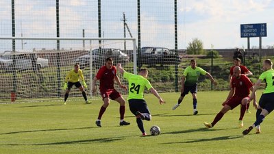 Дві команди Сумщини святкували перемоги у матчах чемпіонату України (ФОТО) Дві команди Сумщини святкували перемоги у матчах чемпіонату України (ФОТО)
