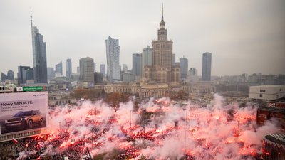 Димові факели на День незалежності Польщі, Варшава