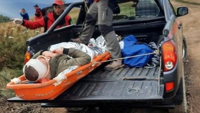 У горах на Львівщині перекинулося авто із туристами: є травмовані