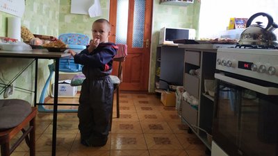 Жителька Вінниччини відкрила "пункт незламності" у власній оселі Жителька Вінниччини відкрила "пункт незламності" у власній оселі