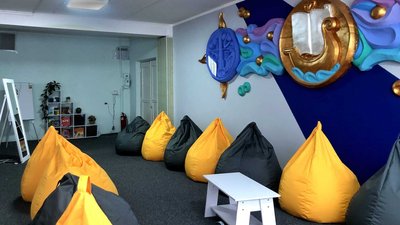 Молодіний простір у Пубілічній бібілотеці Ковеля Молодіний простір у Пубілічній бібілотеці Ковеля