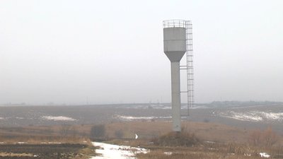 Водонапірна вежа в селі Райківці у Гвардійській тергромаді єдине, що нині є від водогону, який планували тут збудували у 2018 році Водонапірна вежа в селі Райківці у Гвардійській тергромаді єдине, що нині є від водогону, який планували тут збудували у 2018 році