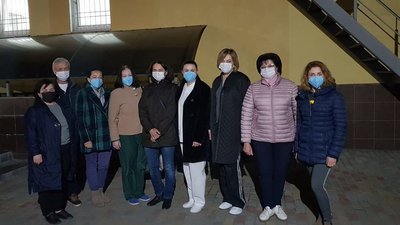 Тернопільський лабораторний центр відновлює роботу. Привезли реактиви для ПЛР-діагностики