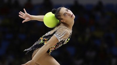 Софія Раффаелі потрапила в аварію після ЧС з художньої гімнастики