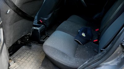Розшукують чоловіка, який стріляв у військових та правоохоронця на Рівненщині Розшукують чоловіка, який стріляв у військових та правоохоронця на Рівненщині