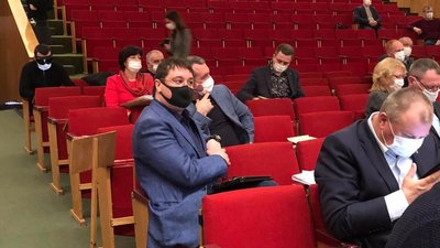 Облрада на позачерговій сесії виділила 117 мільйонів на боротьбу з коронавірусом Облрада на позачерговій сесії виділила 117 мільйонів на боротьбу з коронавірусом