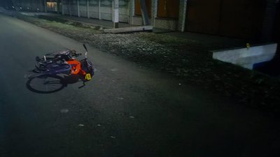 У Мишині на Франківщині авто на смерть збило велосипедиста. Водій втік з місця ДТП