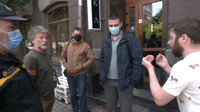 У Рівному комісія перевіряла протирадіаційне укриття. Голову ОСББ та пресу не пустили