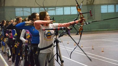 Харківські спортсмени завоювали дві золоті медалі на чемпіонаті України зі стрільби з лука Харківські спортсмени завоювали дві золоті медалі на чемпіонаті України зі стрільби з лука
