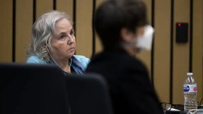 Авторку книги "Як вбити чоловіка" визнали винною у вбивстві чоловіка