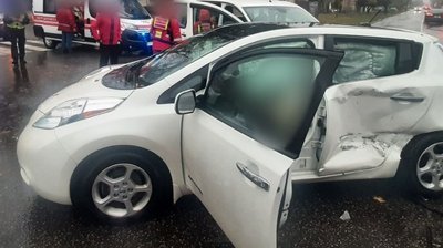 ДТП у Черкасах: госпіталізували п'ятьох дітей ДТП у Черкасах: госпіталізували п'ятьох дітей