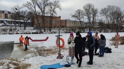 «Це як традиція»: як у Полтаві відзначили Водохреще «Це як традиція»: як у Полтаві відзначили Водохреще