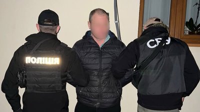 У Києві У Києві