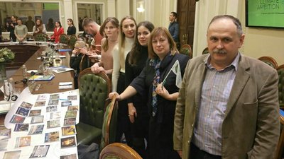 День науки: студентка з Житомира розповіла, які напрями молодь найчастіше обирає для досліджень