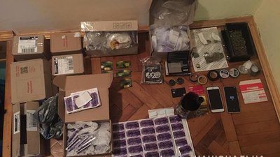 У Тернополі правоохоронці викрили інтернет-магазин із продажу марихуани У Тернополі правоохоронці викрили інтернет-магазин із продажу марихуани