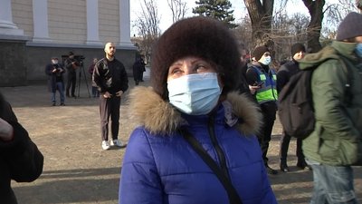 Учасниця протестів "Стоп тарифний геноцид" Ніна