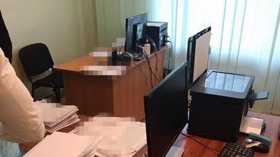 Оборудки із землею проводили "чорні реєстратори" на Сумщині Оборудки із землею проводили "чорні реєстратори" на Сумщині