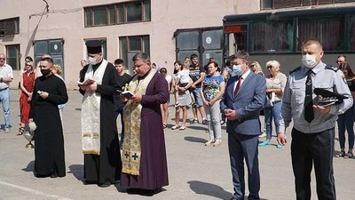 Зведений загін тернопільських поліцейських вирушив на схід Зведений загін тернопільських поліцейських вирушив на схід