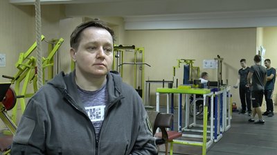 "Це як життя": у Полтаві армреслери з інвалідністю та молодь готуються до всеукраїнських змагань "Це як життя": у Полтаві армреслери з інвалідністю та молодь готуються до всеукраїнських змагань
