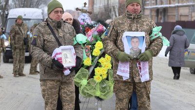 Прощання з полеглим захисником в Умані