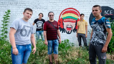 Заземлення сучасного мистецтва, або Як ІЗОЛЯЦІЯ змінює культурний ландшафт містечка на Донеччині Заземлення сучасного мистецтва, або Як ІЗОЛЯЦІЯ змінює культурний ландшафт містечка на Донеччині