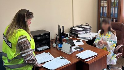 На Житомирщині сільського голову підозрюють у розтраті майже 2 мільйонів гривень при закупівлі генераторів На Житомирщині сільського голову підозрюють у розтраті майже 2 мільйонів гривень при закупівлі генераторів
