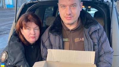 "Возимо свої руки": реабілітологи з Полтави їздять на передову лікувати військових "Возимо свої руки": реабілітологи з Полтави їздять на передову лікувати військових