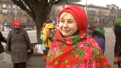 У Запоріжжі відзначили День української хустки У Запоріжжі відзначили День української хустки