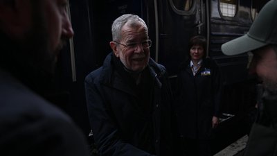 В Ужгород приїхав президент Австрії Александер Ван дер Беллен В Ужгород приїхав президент Австрії Александер Ван дер Беллен