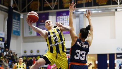 Українська баскетболістка Аліна Ягупова вдруге поспіль стала чемпіонкою Туреччини в складі "Фенербахче"