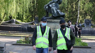 У МВС підтвердили понад 250 нових випадків COVID-19 за добу